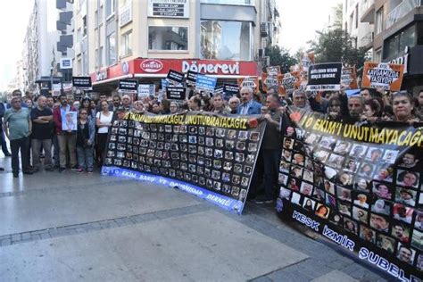 A­n­k­a­r­a­ ­G­a­r­ı­ ­s­a­l­d­ı­r­ı­s­ı­n­d­a­ ­ö­l­e­n­l­e­r­ ­İ­z­m­i­r­­d­e­ ­a­n­ı­l­d­ı­ ­-­ ­Y­a­ş­a­m­ ­H­a­b­e­r­l­e­r­i­